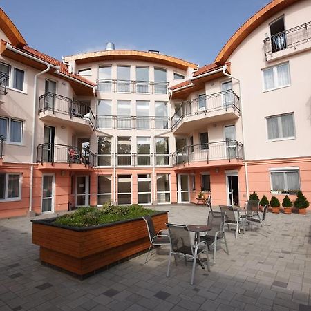 Panorama Wellness Apartman Hotel Hajduszoboszlo Exterior photo